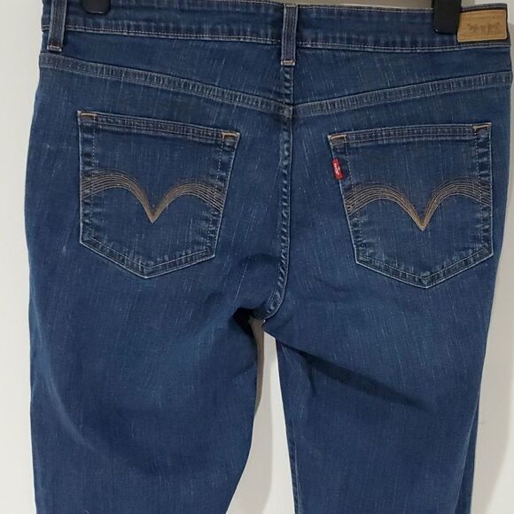 Levi's 512 perfectly shaping straight leg jeans - Picture 4 of 8